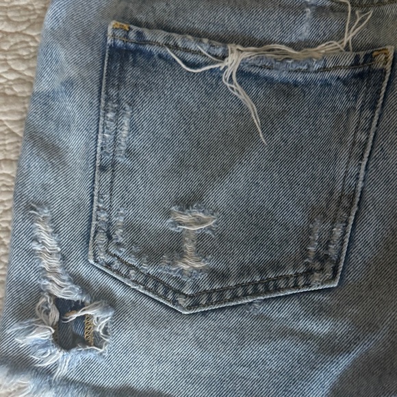 Agolde Distressed Denim Shorts size 27 - Picture 9 of 10